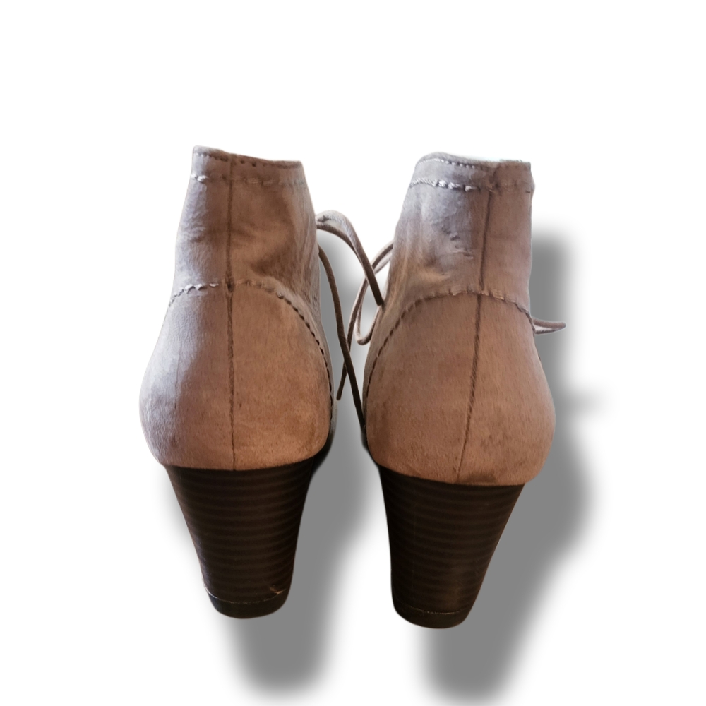 🌿Time and Tru Women's 6 Lace Up Ladies Booties Shoes Footwear In Tan - Picture 6 of 12